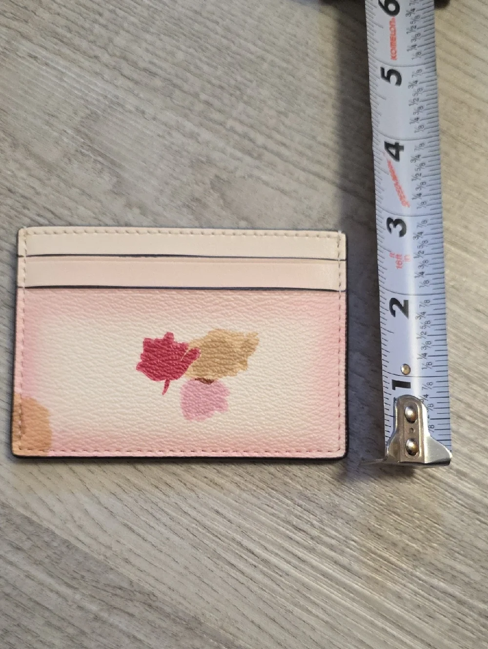 Coach Blush Pink Floral Leather Card Holder - Picture 3 of 4